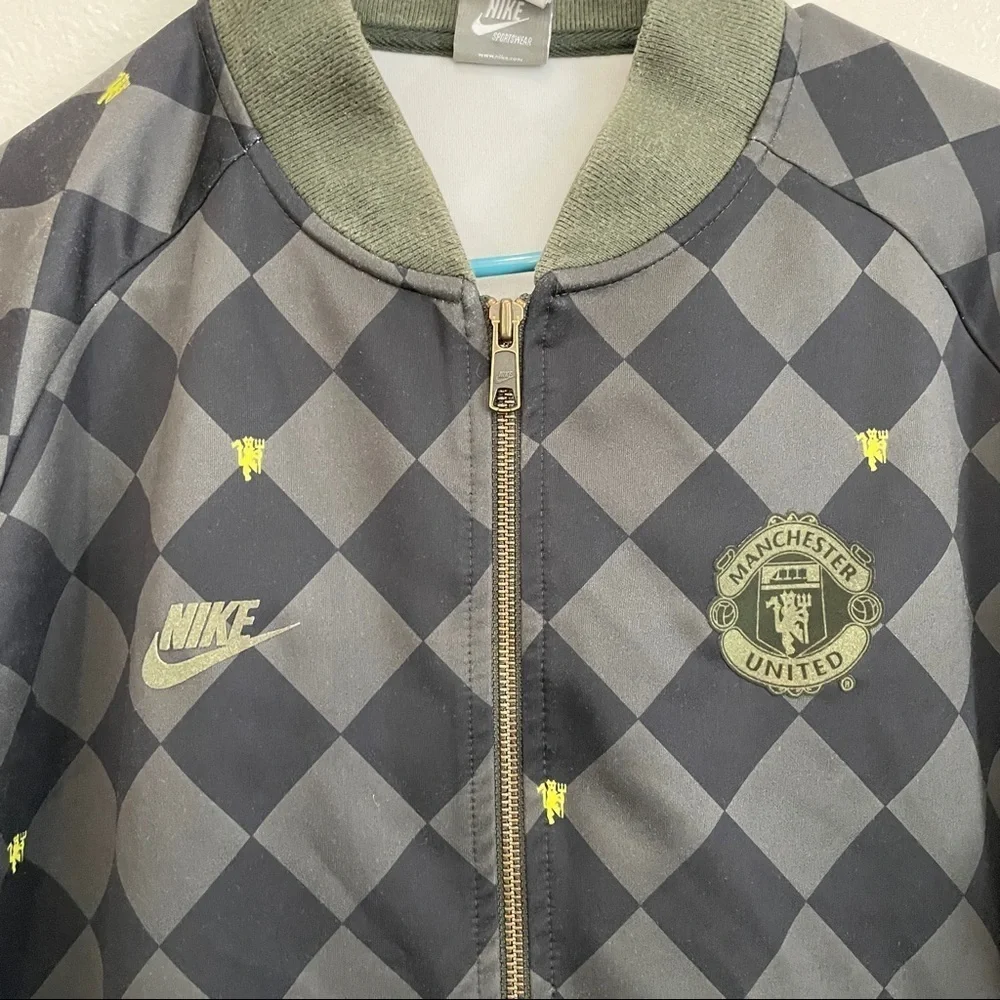 Nike Manchester United Soccer Club Jacket Size Large